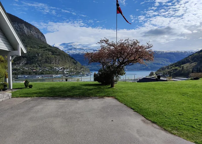 Villa Stryn Villa *